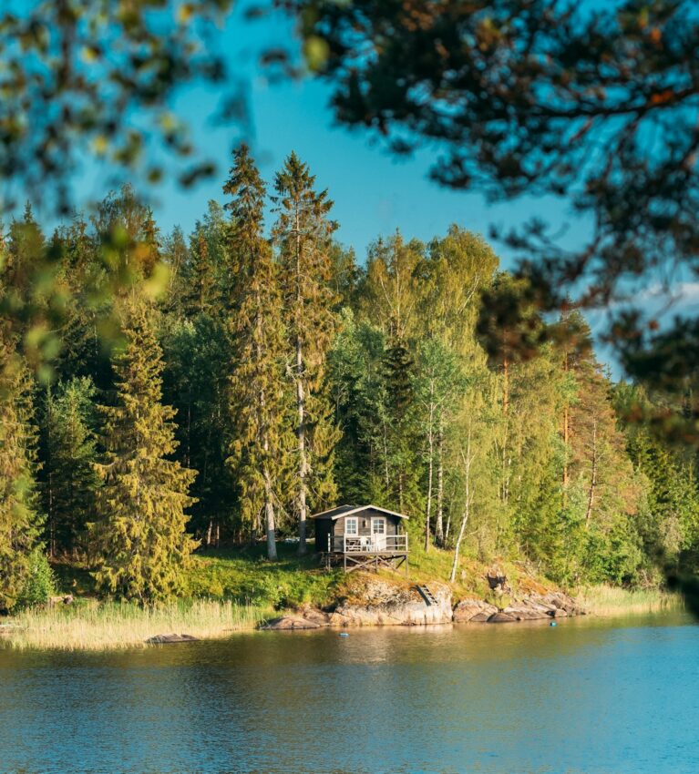 Hvordan kommer jeg af med sommerhuslugt?