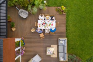 Terrasse i Træ – Tips til Sommerens Perfekte Uderum